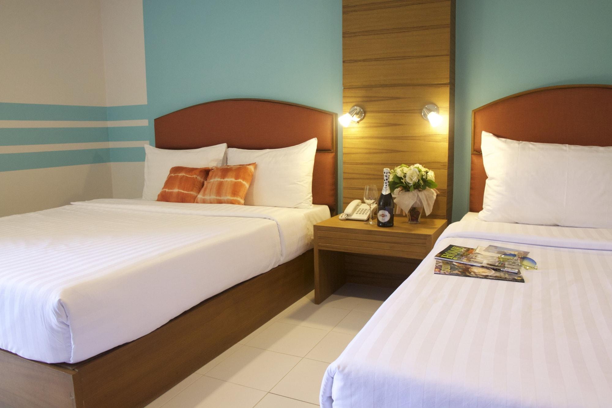 We Briza Hotel Chiangmai Chiang Mai Exterior photo