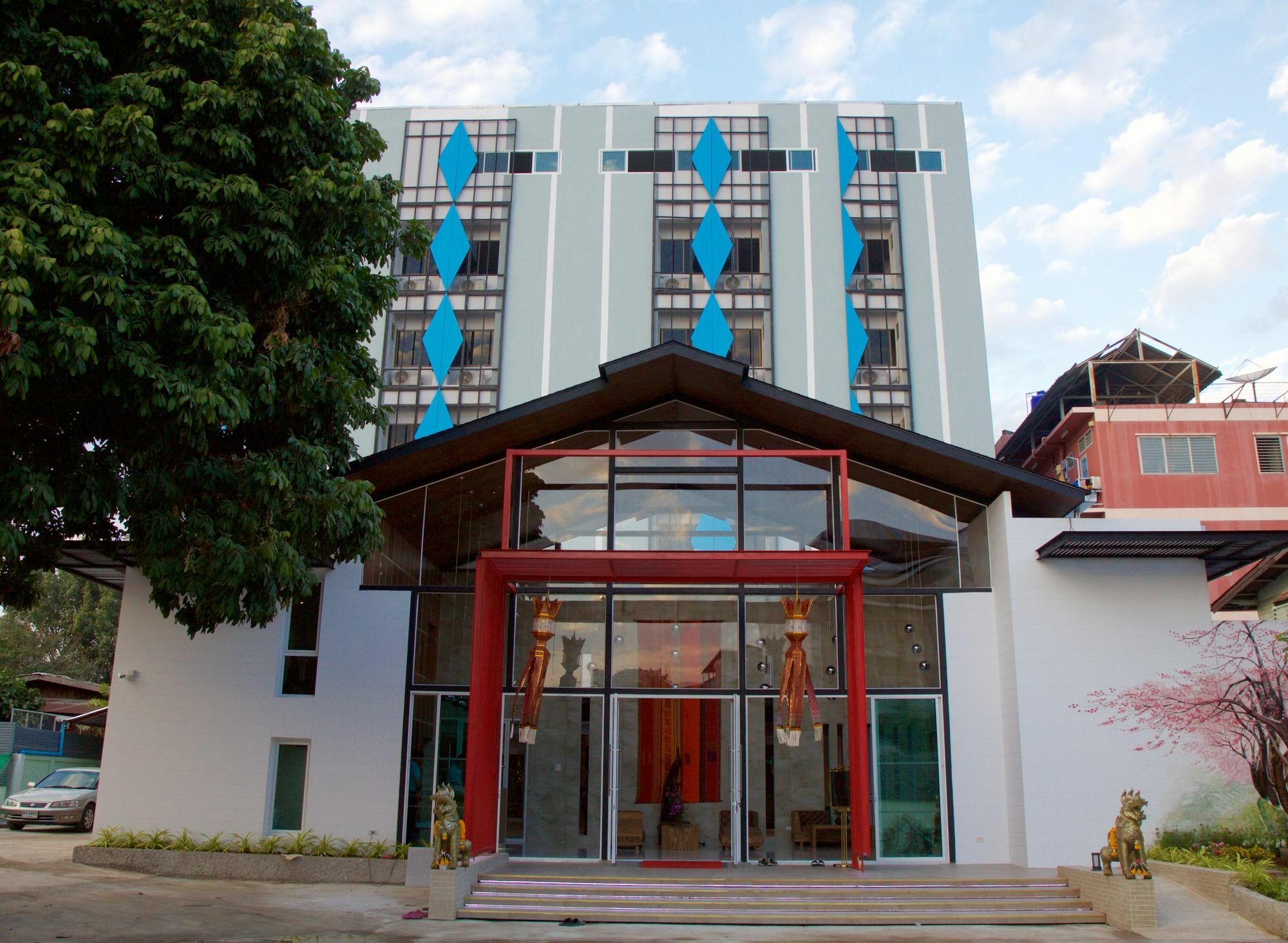 We Briza Hotel Chiangmai Chiang Mai Exterior photo